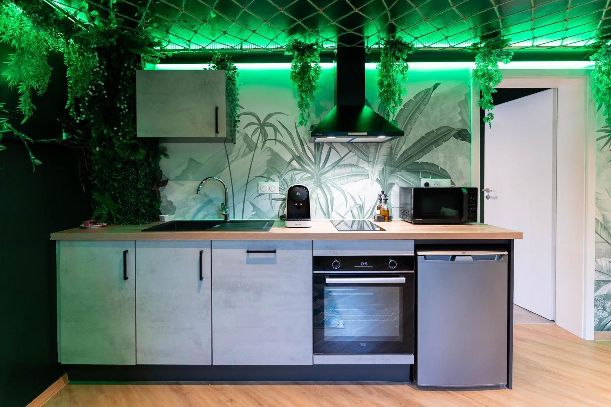 L'Oasis Tropicale, Jacuzzi, Love Room Roppenheim Exterior foto
